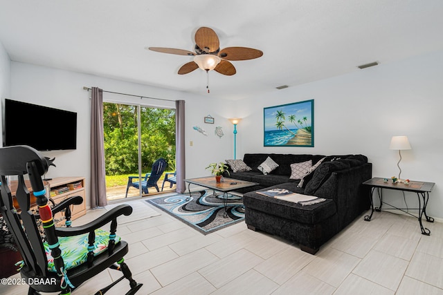 175 Yorktowne Dr Unit Ut-11, Daytona Beach, FL 32119 - photo 2