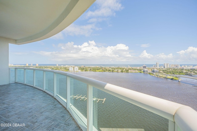 231 Riverside Dr Unit 2601-1, Daytona Beach, FL 32117 - balcony featuring a water view and a view of city