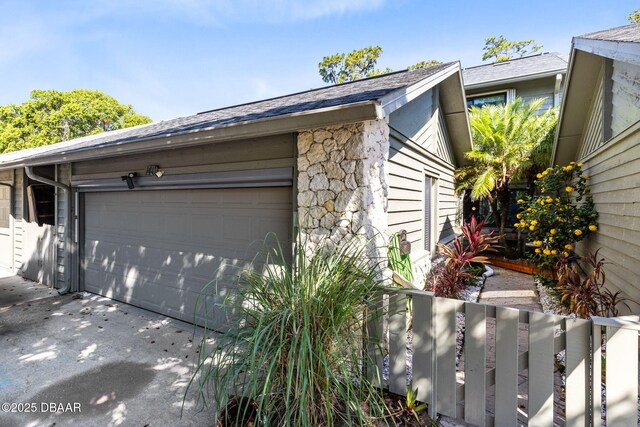 140 Deer Lake Cir, Ormond Beach, FL 32174 - photo 2