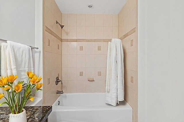2515 S Atlantic Ave Unit 507, Daytona Beach Shores, FL 32118 - bathroom featuring washtub / shower combination