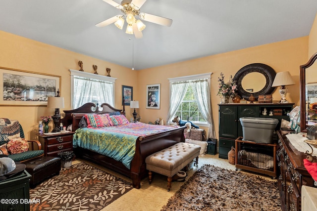 bedroom with ceiling fan