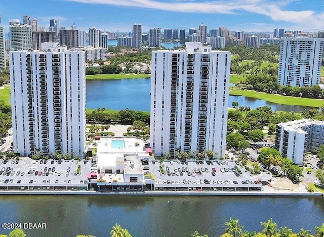 bird's eye view with a water view