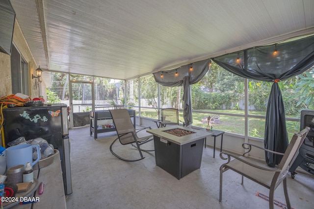 view of sunroom / solarium