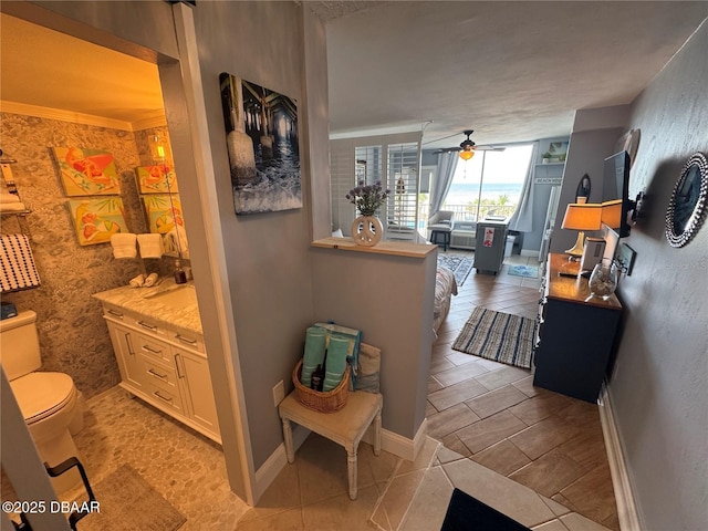 1233 S Atlantic Ave Unit 3070, Daytona Beach, FL 32118 - corridor featuring baseboards