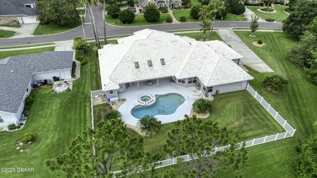 7 Foxfords Chase, Ormond Beach, FL 32174 - view of subject property with a pool area