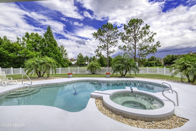 7 Foxfords Chase, Ormond Beach, FL 32174 - view of pool featuring a pool with connected hot tub, a fenced backyard, and a patio area