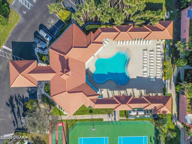 birds eye view of property