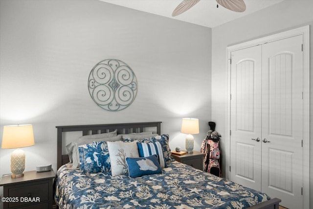 bedroom featuring a closet and ceiling fan