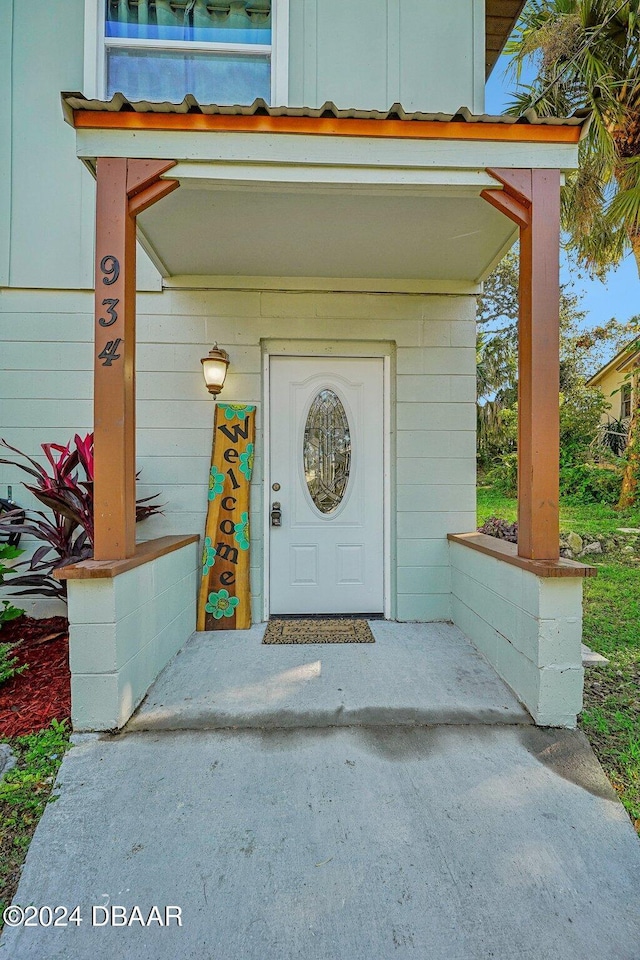 view of doorway to property