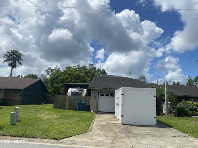 6 Waterberry Cir, Ormond Beach, FL 32174 - view of front facade featuring driveway, a garage, and roof with shingles