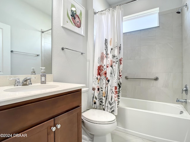 full bathroom with shower / bath combo with shower curtain, vanity, and toilet