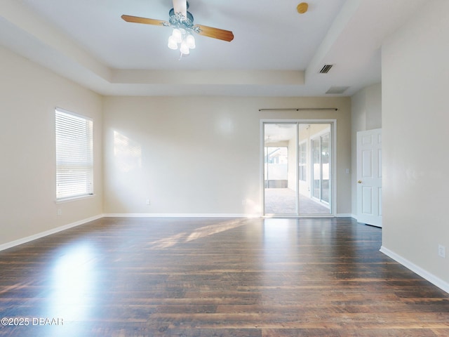 unfurnished dining area with an inviting chandelier and light tile patterned floors