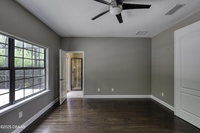 2809 Oakgrove Ave, Saint Augustine, FL 32092 - spare room featuring ceiling fan, wood finished floors, and a textured ceiling