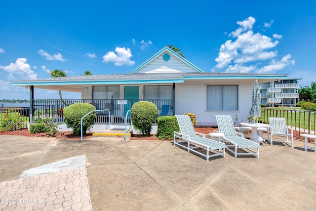 view of front of home featuring a patio area