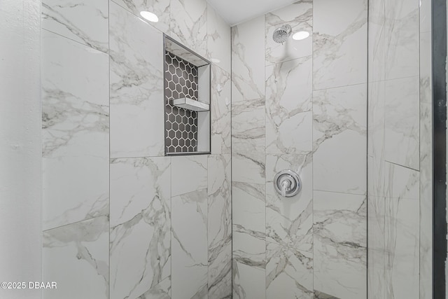 1214 Flomich St, Daytona Beach, FL 32117 - full bath featuring a tile shower