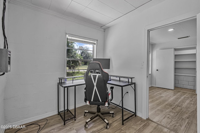 1214 Flomich St, Daytona Beach, FL 32117 - office area with wood finished floors