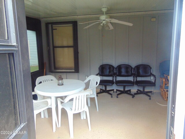 view of patio with ceiling fan