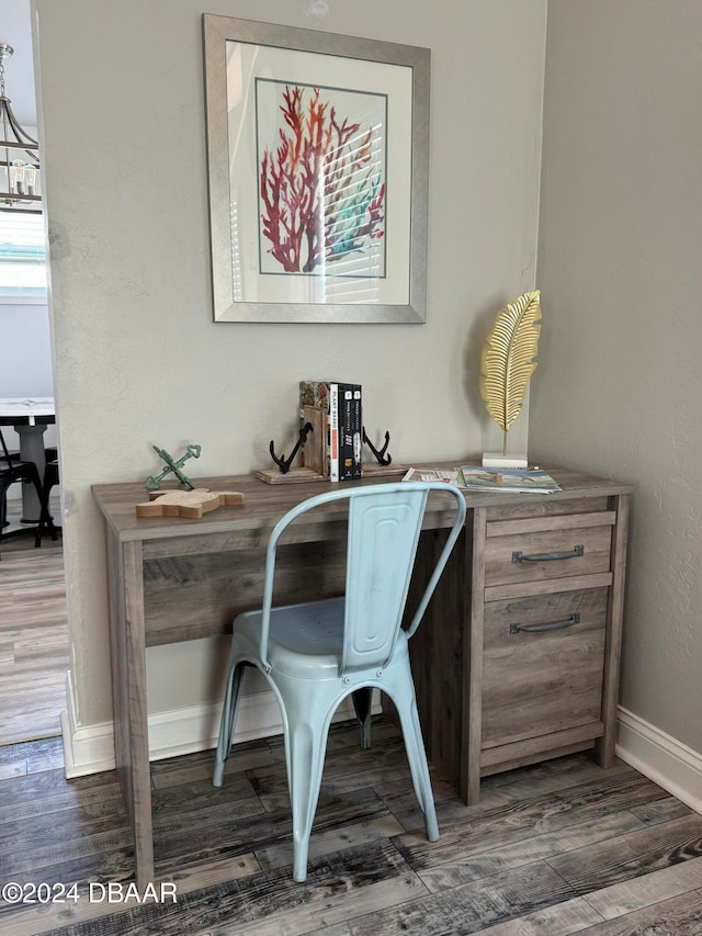 office area with hardwood / wood-style flooring