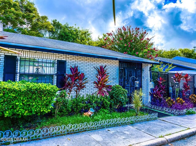 927 E Millard Ct, Daytona Beach, FL 32117 - photo 2