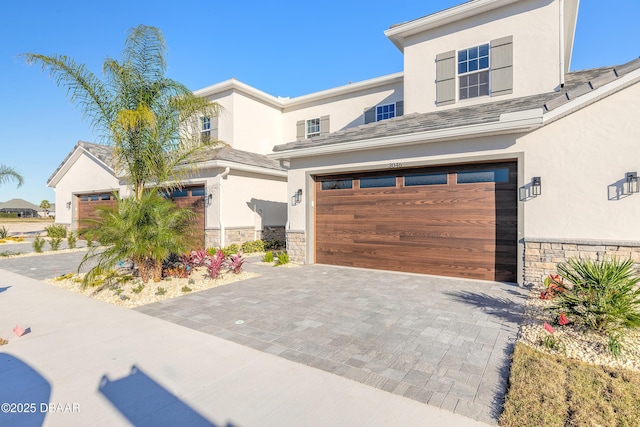 view of front facade with a garage