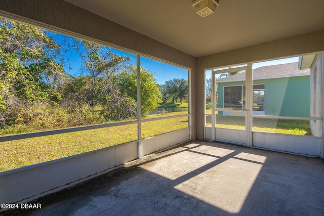 view of unfurnished sunroom