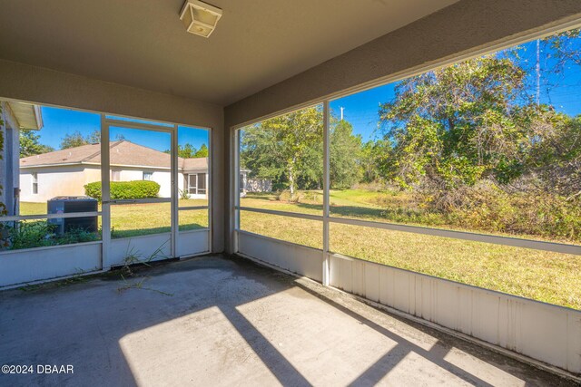 view of unfurnished sunroom