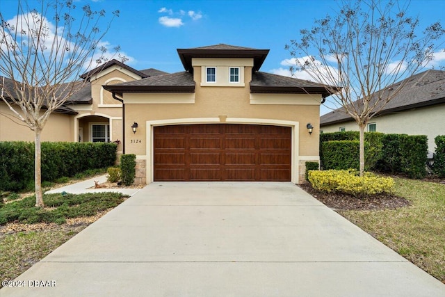 view of front of house featuring a garage