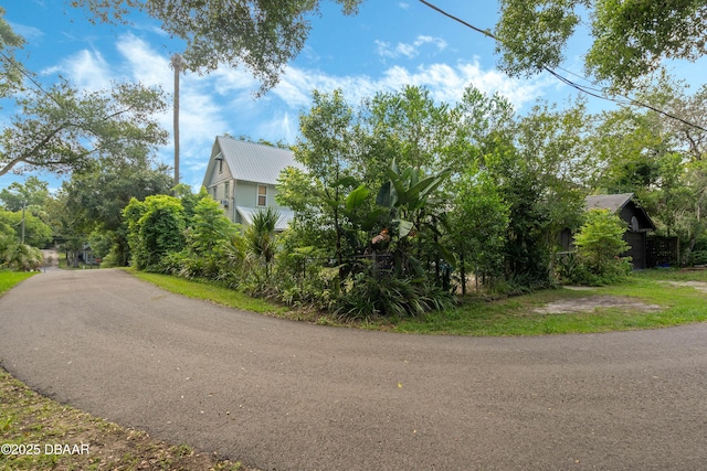 view of property exterior