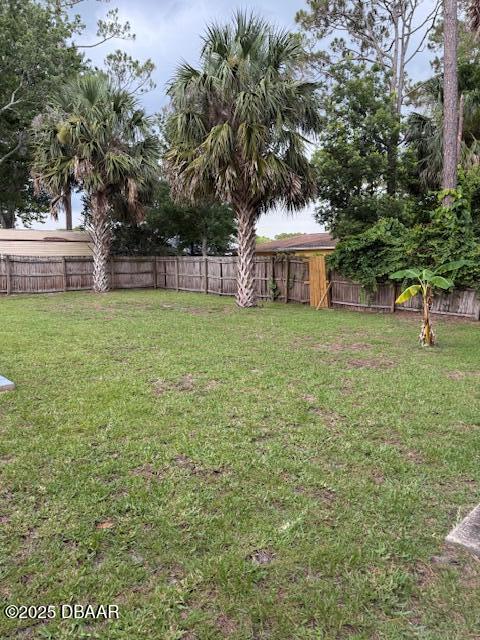 107 Beacon Mill Ln, Palm Coast, FL 32137 - view of fenced backyard