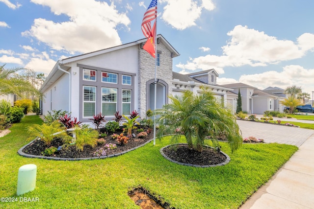 552 Mosaic Blvd, Daytona Beach, FL 32124