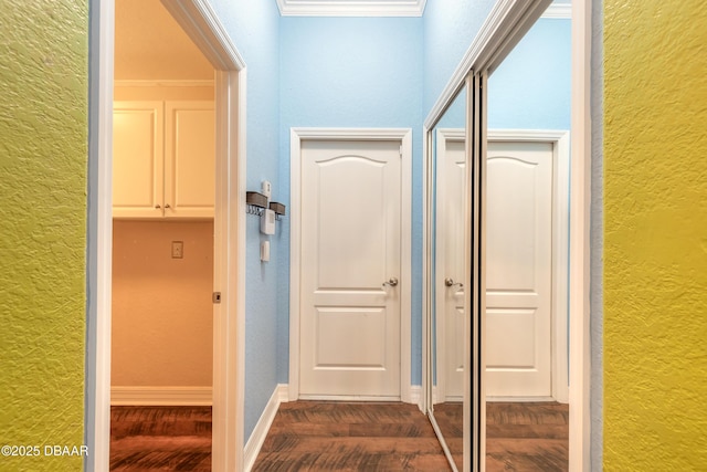20 Promenade At Lionspaw, Daytona Beach, FL 32124 - corridor with a textured wall and ornamental molding