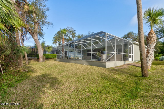 view of yard featuring a lanai