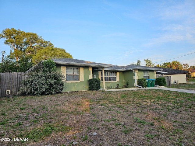 2519 Eustace Ave, Deltona, FL 32725 - single story home with stucco siding