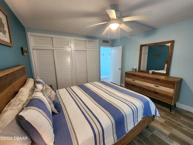 2800 N Atlantic Ave Unit 810, Daytona Beach, FL 32118 - bedroom featuring baseboards and a ceiling fan