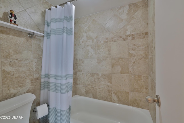 3051 S Atlantic Ave Unit 1806, Daytona Beach Shores, FL 32118 - bathroom with shower / tub combo with curtain and toilet