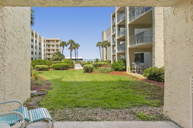 4175 S Atlantic Ave Unit 1130, New Smyrna Beach, FL 32169 - view of grassy yard