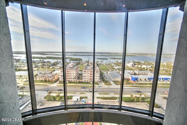 interior details featuring a water view