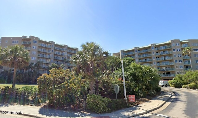 4 Oceans W Blvd Unit 302-D, Daytona Beach, FL 32118 - photo 2