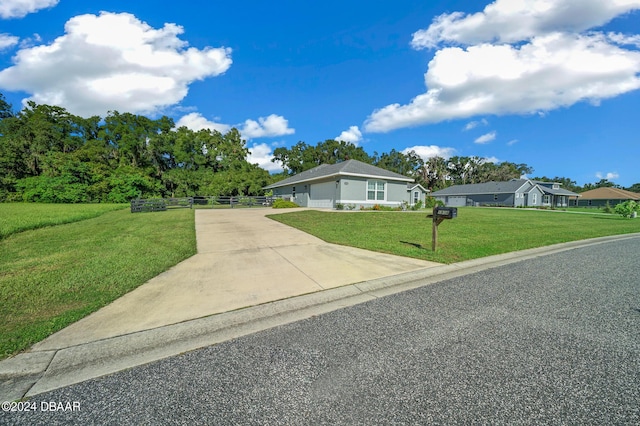 1934 NW 79th Loop, Ocala, FL 34475 - view of front facade with driveway