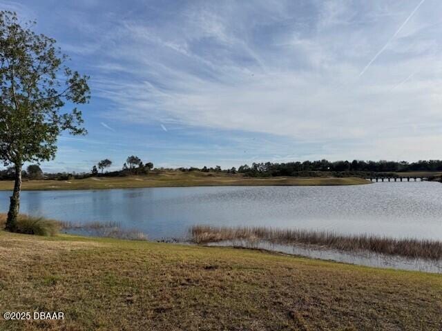 Listing photo 3 for 139 Aspen Way, Palm Coast FL 32137