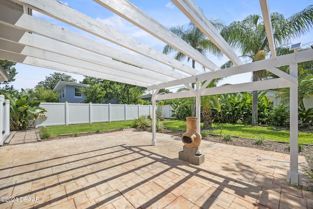 view of patio featuring a pergola