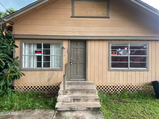 view of entrance to property