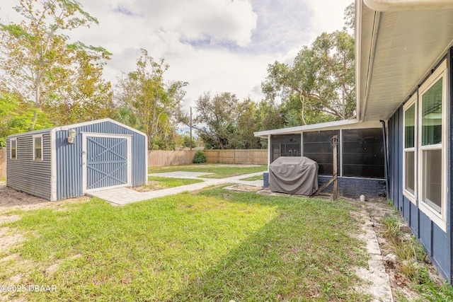 991 Dawson Dr, Deltona, FL 32725 - view of yard with a sunroom