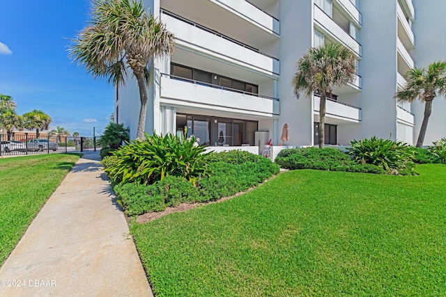 901 S Atlantic Ave Unit 102, Ormond Beach, FL 32176 - view of building exterior