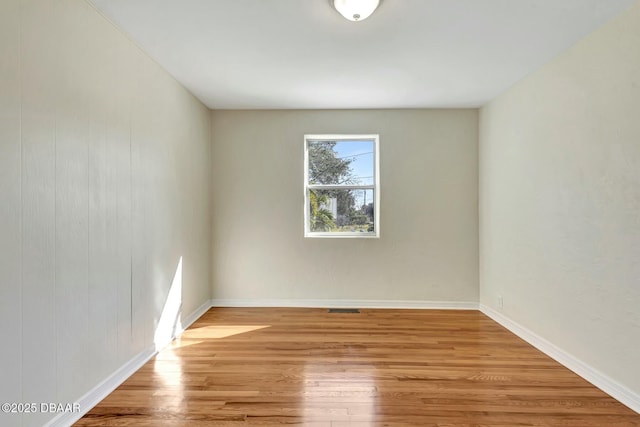 empty room featuring light hardwood / wood-style flooring