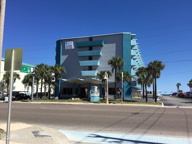 view of building exterior