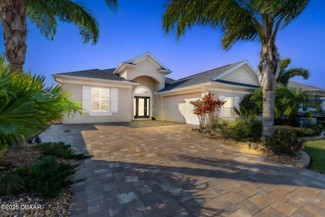 view of front of house with a front yard