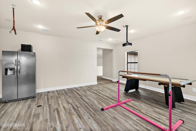 rec room featuring hardwood / wood-style flooring and ceiling fan