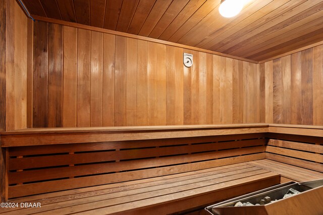 view of sauna / steam room