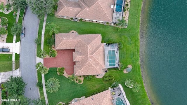 bird's eye view featuring a water view